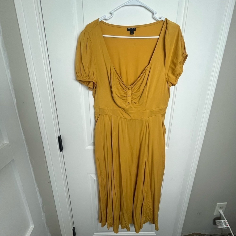 Torrid Midi Challis Skater Dress size 0 Large 1832